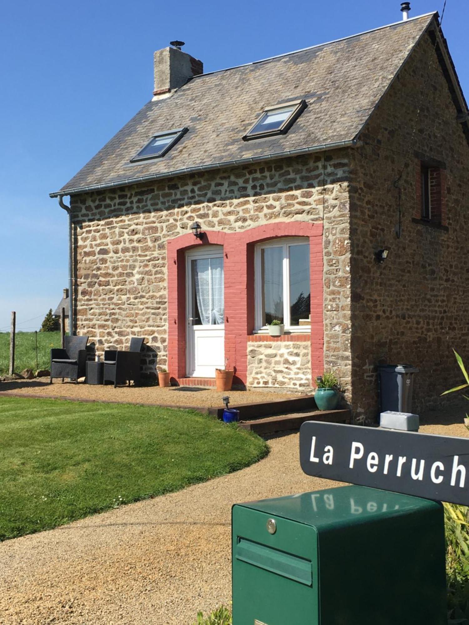 La Perruche Holiday Gite Heussé 外观 照片